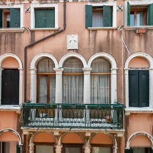  Appartement San Polo Canal View By Wonderful Italy