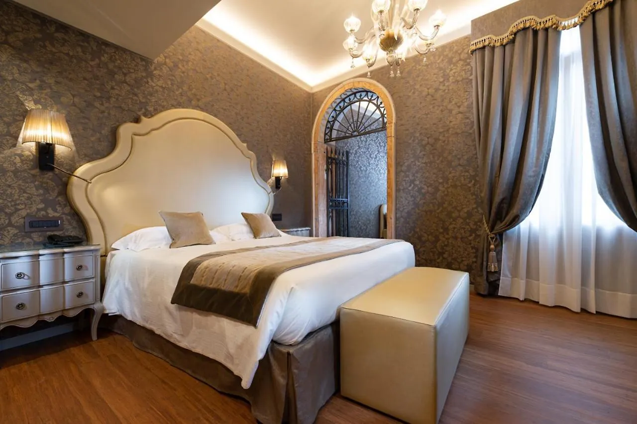 Hotel Canaletto Venice