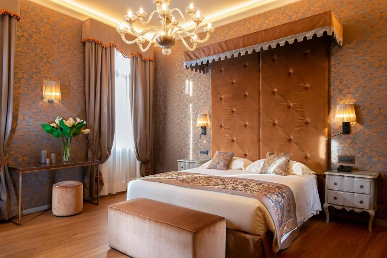 Hotel Canaletto Венеция Италия